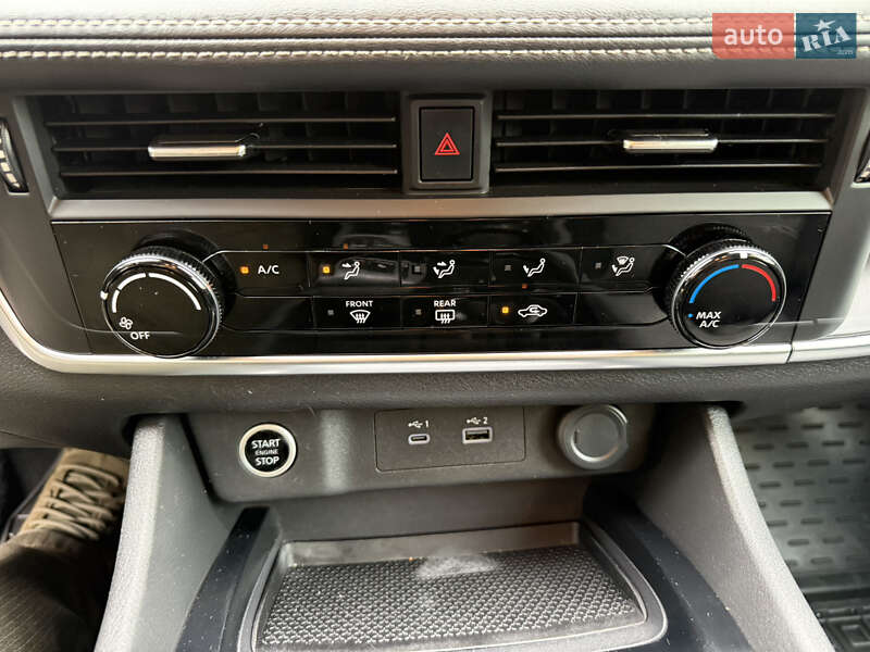 Внедорожник / Кроссовер Nissan Rogue 2020 в Киеве фото 34 Внедорожник / Кроссовер Nissan Rogue 2020 в Киеве