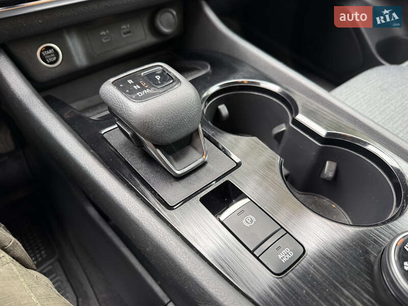 Внедорожник / Кроссовер Nissan Rogue 2020 в Киеве фото 36 Внедорожник / Кроссовер Nissan Rogue 2020 в Киеве