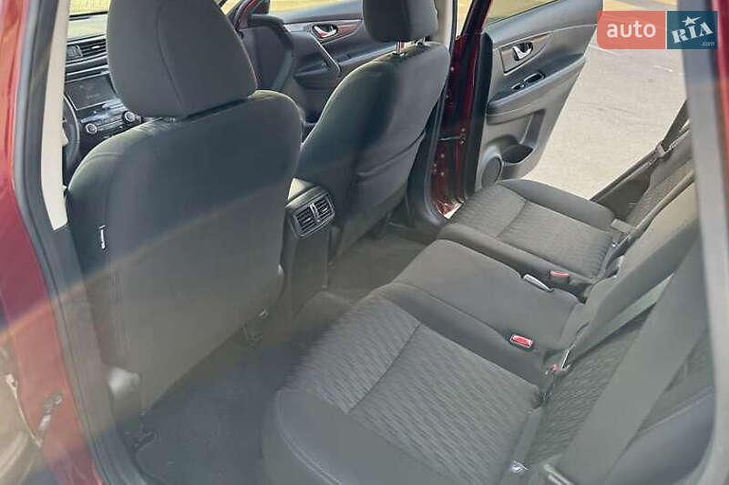 Позашляховик / Кросовер Nissan Rogue 2020 в Києві фото 10 Позашляховик / Кросовер Nissan Rogue 2020 в Києві