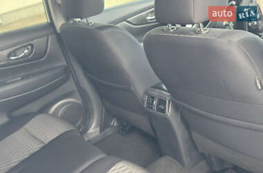 Внедорожник / Кроссовер Nissan Rogue 2019 в 
