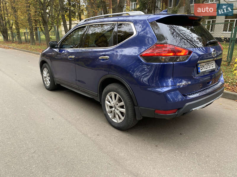 Позашляховик / Кросовер Nissan Rogue 2017 в Сумах