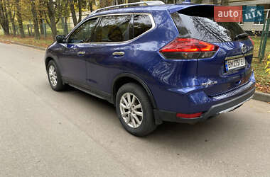 Внедорожник / Кроссовер Nissan Rogue 2017 в 