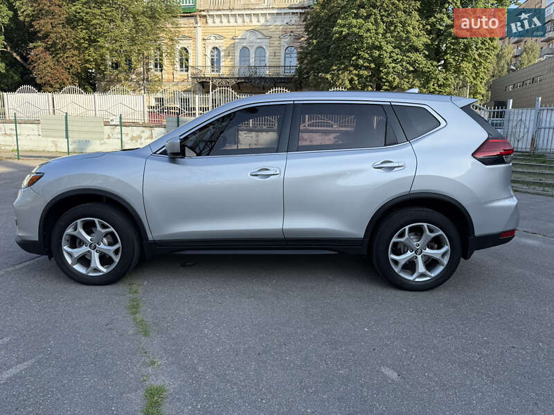 Внедорожник / Кроссовер Nissan Rogue 2016 в Полтаве фото 11 Внедорожник / Кроссовер Nissan Rogue 2016 в Полтаве