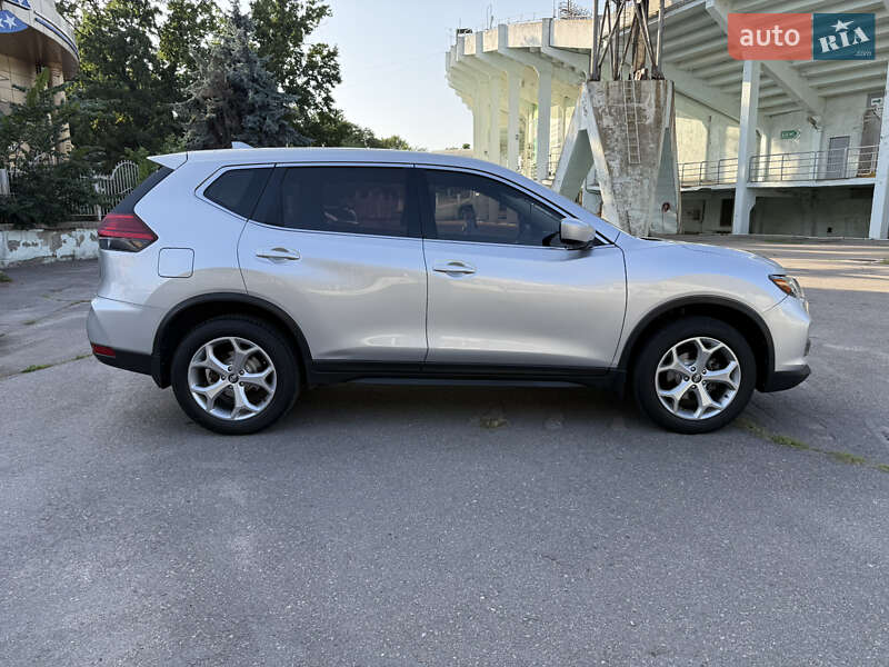 Внедорожник / Кроссовер Nissan Rogue 2016 в Полтаве фото 20 Внедорожник / Кроссовер Nissan Rogue 2016 в Полтаве