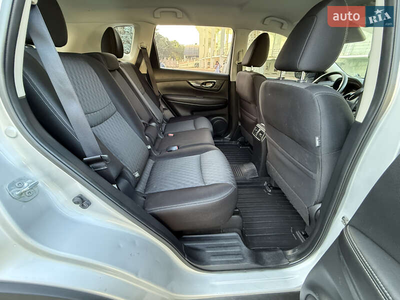 Внедорожник / Кроссовер Nissan Rogue 2016 в Полтаве фото 32 Внедорожник / Кроссовер Nissan Rogue 2016 в Полтаве
