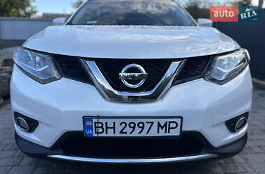 Внедорожник / Кроссовер Nissan Rogue 2014 в 