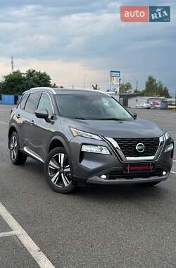 Позашляховик / Кросовер Nissan Rogue 2021 в Білогородці