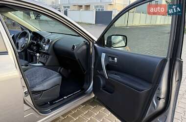 Внедорожник / Кроссовер Nissan Rogue 2015 в 
