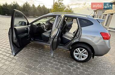 Внедорожник / Кроссовер Nissan Rogue 2015 в 
