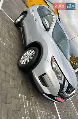 Позашляховик / Кросовер Nissan Rogue 2019 в 
