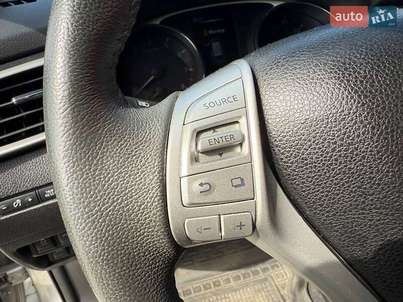 Позашляховик / Кросовер Nissan Rogue 2015 в Києві фото 19 Позашляховик / Кросовер Nissan Rogue 2015 в Києві
