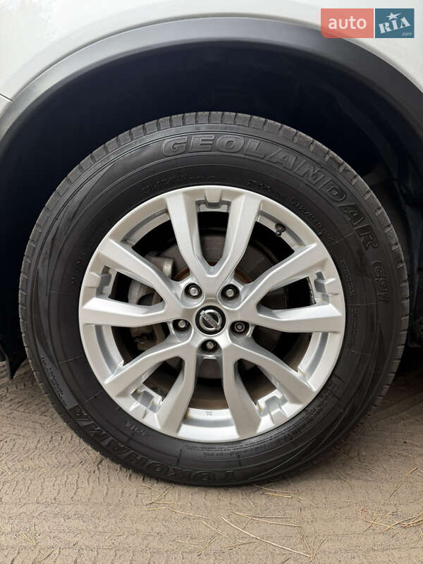 Внедорожник / Кроссовер Nissan Rogue 2018 в Запорожье фото 8 Внедорожник / Кроссовер Nissan Rogue 2018 в Запорожье