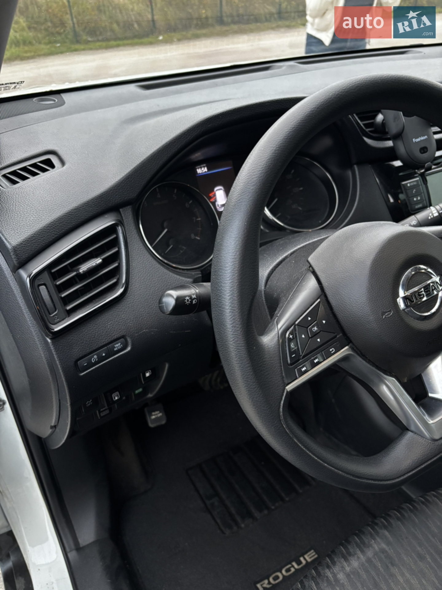 2018 Nissan Rogue - мініатюра 13