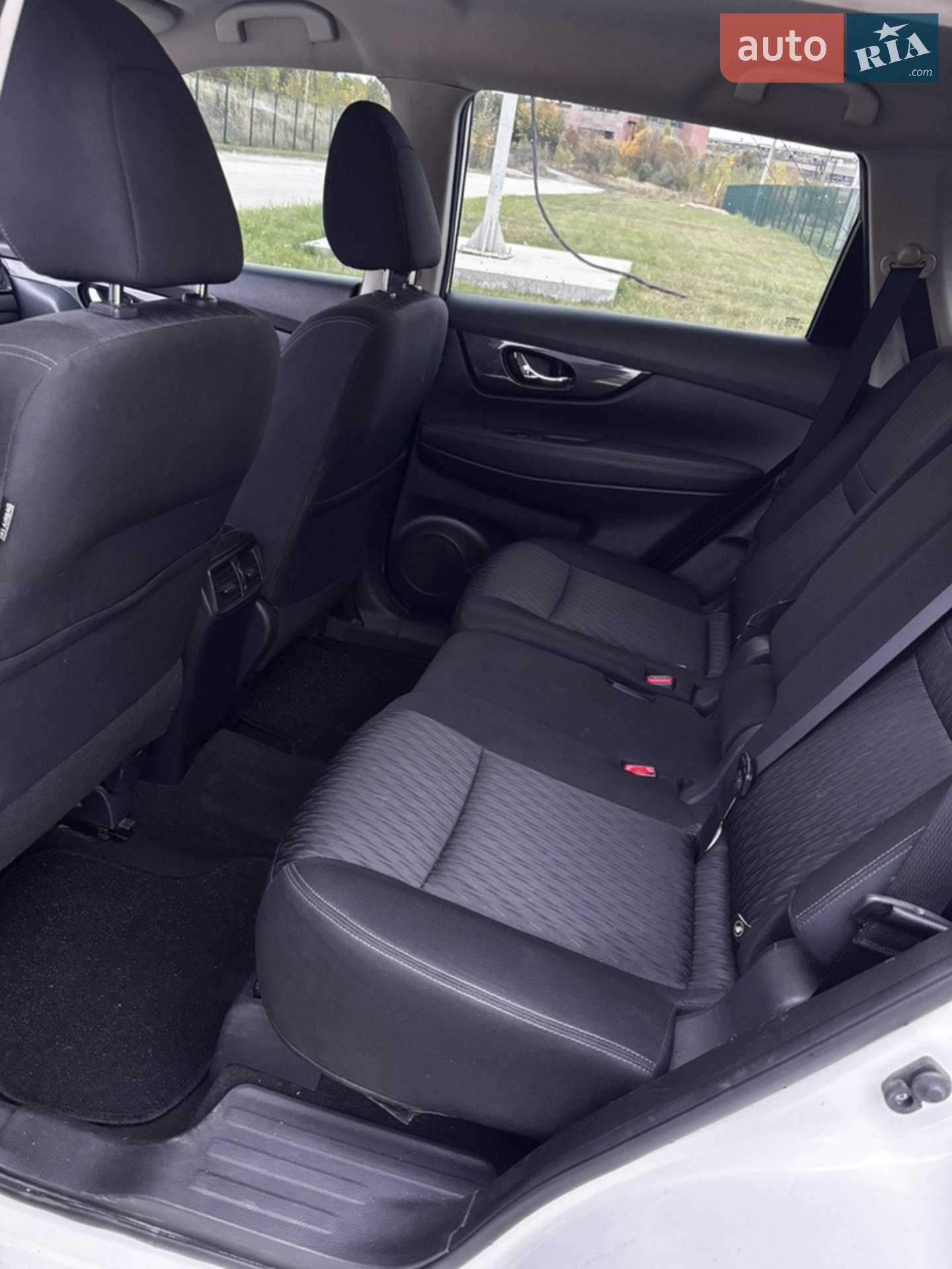 2018 Nissan Rogue - мініатюра 19