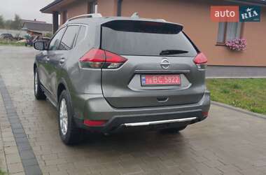Внедорожник / Кроссовер Nissan Rogue 2017 в Ровно
