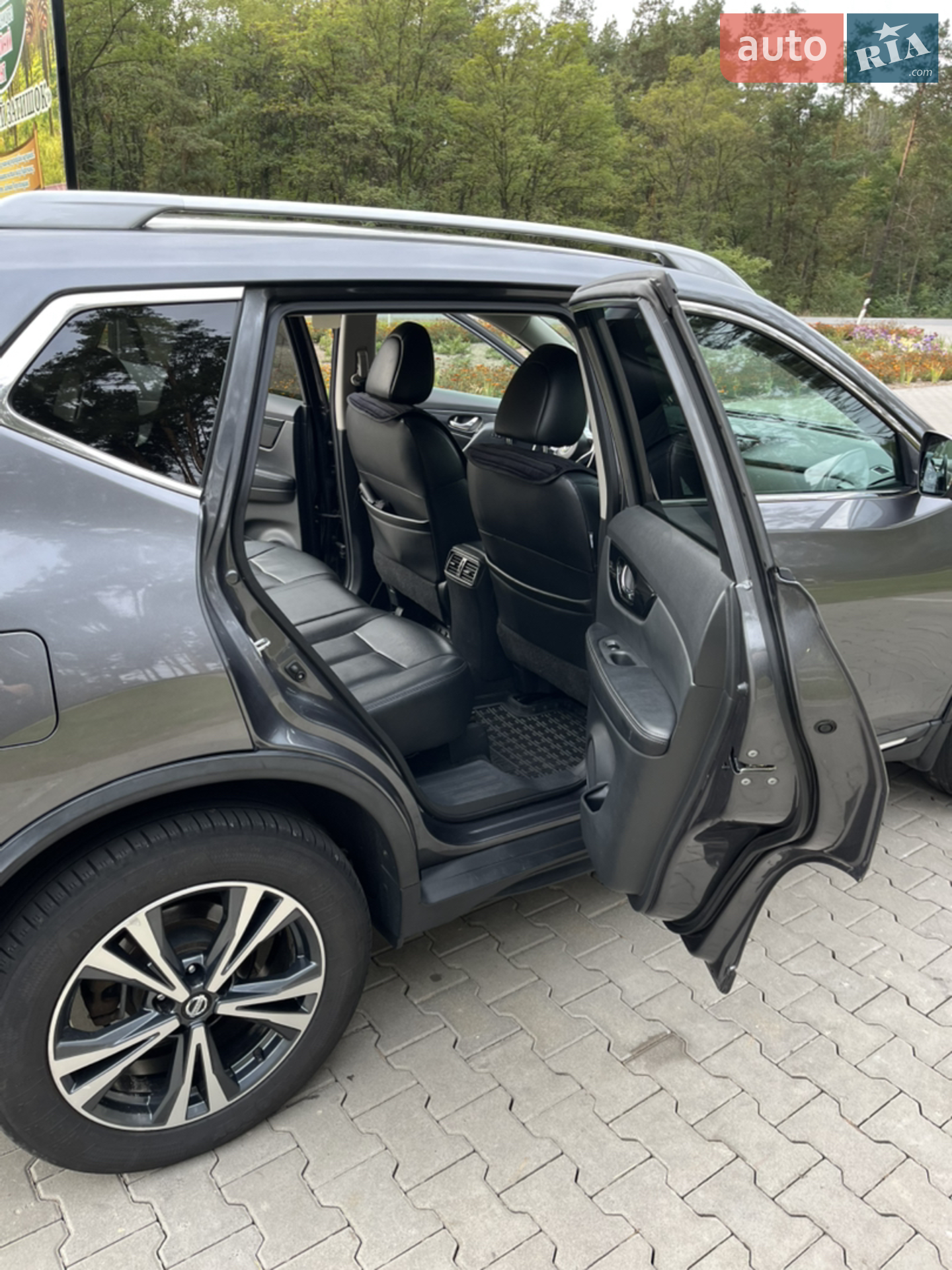 2017 Nissan Rogue - мініатюра 14