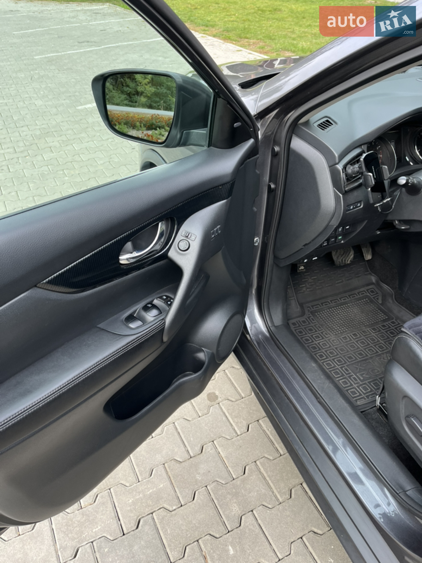 2017 Nissan Rogue - мініатюра 26