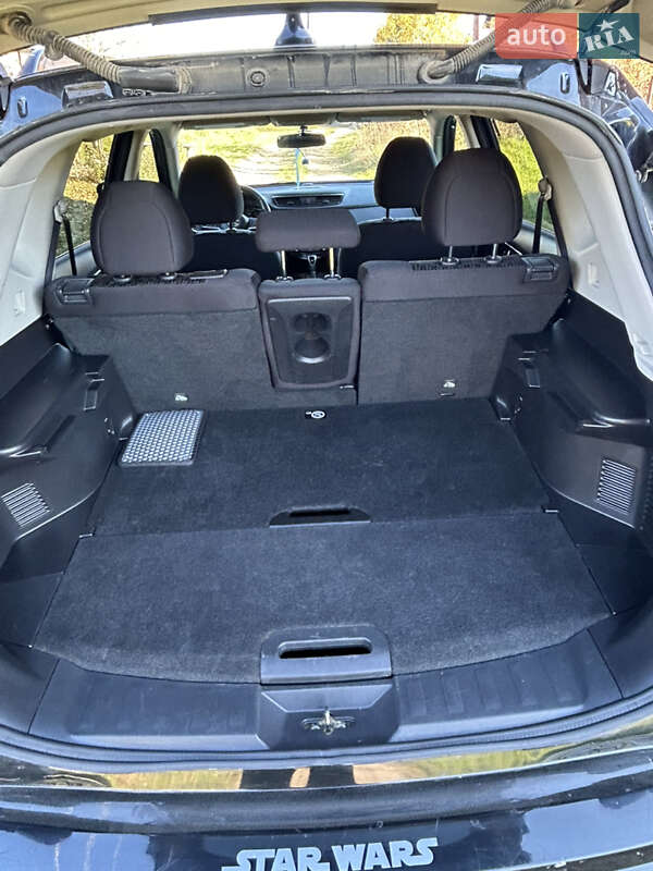 Позашляховик / Кросовер Nissan Rogue 2016 в Добромилі фото 18 Позашляховик / Кросовер Nissan Rogue 2016 в Добромилі