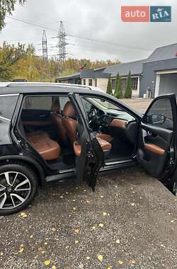 Позашляховик / Кросовер Nissan Rogue 2018 в Харкові