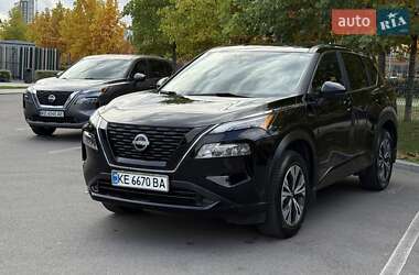 Внедорожник / Кроссовер Nissan Rogue 2022 в 