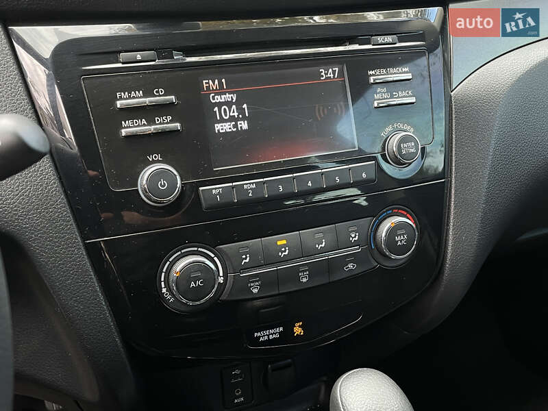 Позашляховик / Кросовер Nissan Rogue 2014 в Миколаєві