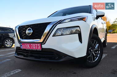 Внедорожник / Кроссовер Nissan Rogue 2021 в 