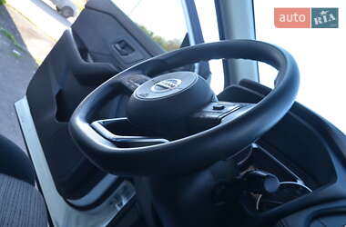 Внедорожник / Кроссовер Nissan Rogue 2021 в 