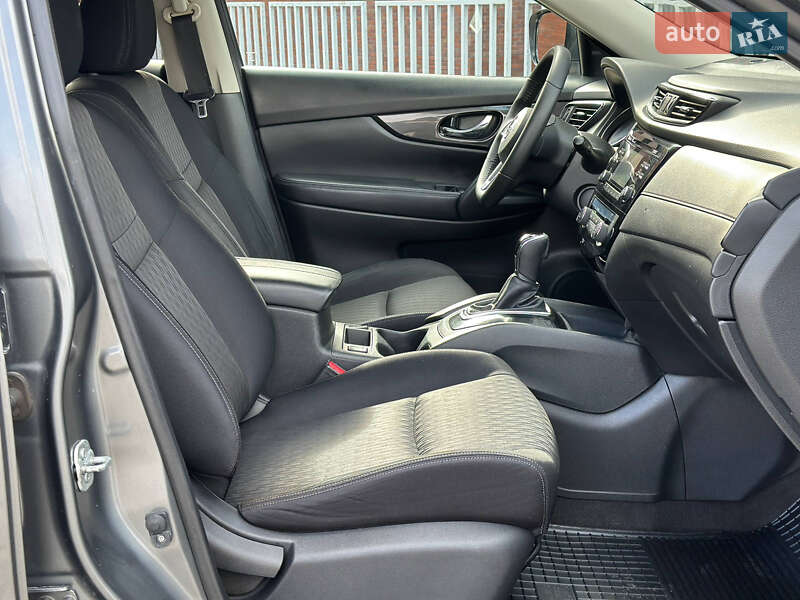 Внедорожник / Кроссовер Nissan Rogue 2017 в Днепре фото 21 Внедорожник / Кроссовер Nissan Rogue 2017 в Днепре