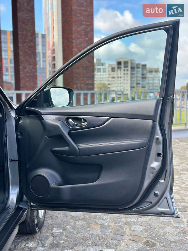 Внедорожник / Кроссовер Nissan Rogue 2017 в Днепре фото 29 Внедорожник / Кроссовер Nissan Rogue 2017 в Днепре