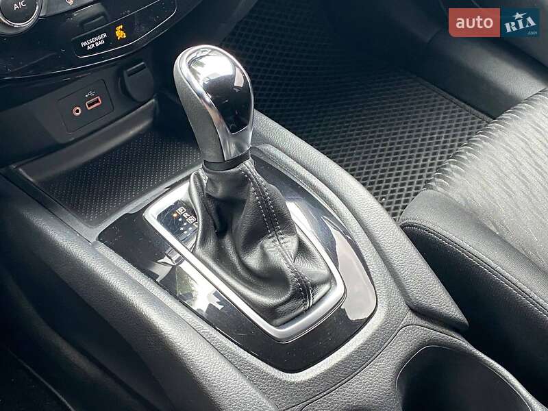 Позашляховик / Кросовер Nissan Rogue 2018 в Києві фото 19 Позашляховик / Кросовер Nissan Rogue 2018 в Києві