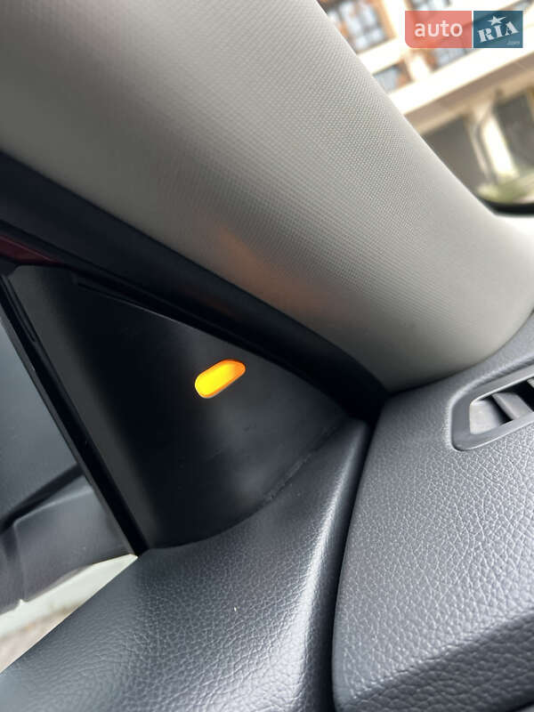 Внедорожник / Кроссовер Nissan Rogue 2017 в Киеве фото 44 Внедорожник / Кроссовер Nissan Rogue 2017 в Киеве