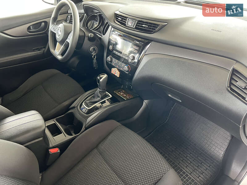 Внедорожник / Кроссовер Nissan Rogue 2017 в Николаеве фото 7 Внедорожник / Кроссовер Nissan Rogue 2017 в Николаеве