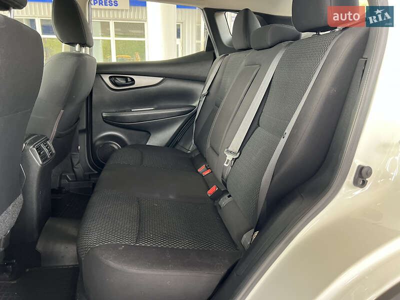 Внедорожник / Кроссовер Nissan Rogue 2017 в Николаеве фото 16 Внедорожник / Кроссовер Nissan Rogue 2017 в Николаеве