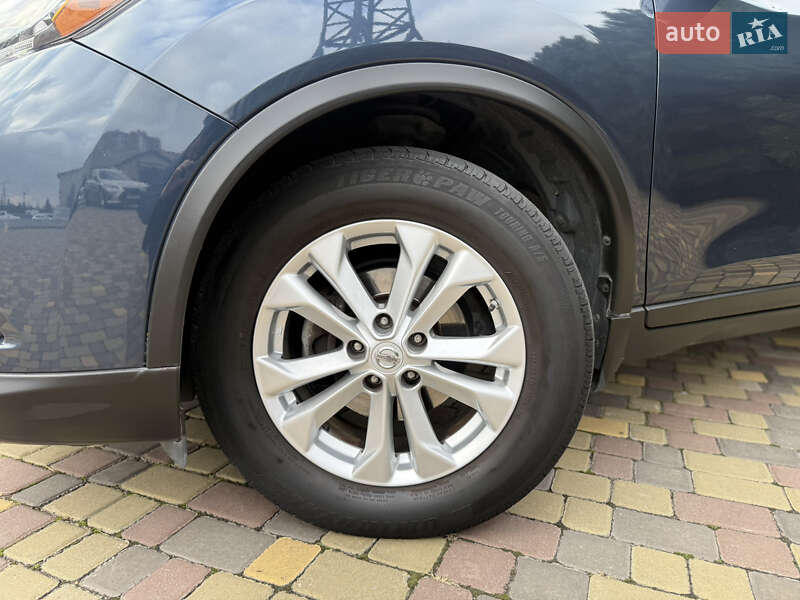 Позашляховик / Кросовер Nissan Rogue 2016 в Дніпрі фото 8 Позашляховик / Кросовер Nissan Rogue 2016 в Дніпрі