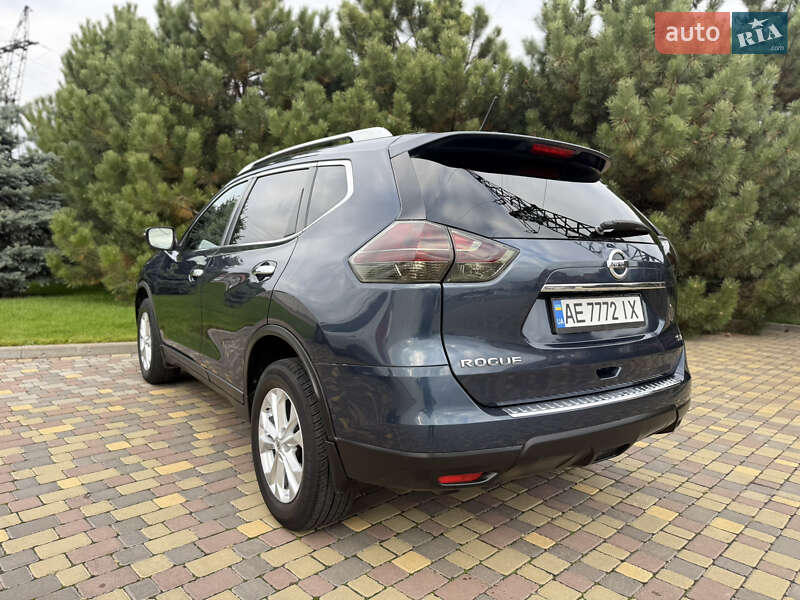 Позашляховик / Кросовер Nissan Rogue 2016 в Дніпрі фото 17 Позашляховик / Кросовер Nissan Rogue 2016 в Дніпрі