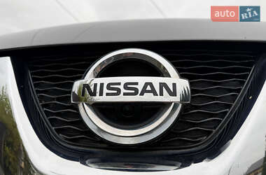 Позашляховик / Кросовер Nissan Rogue 2016 в  фото 37 Позашляховик / Кросовер Nissan Rogue 2016 в