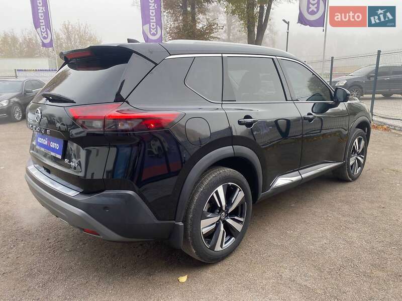Позашляховик / Кросовер Nissan Rogue 2021 в Вінниці