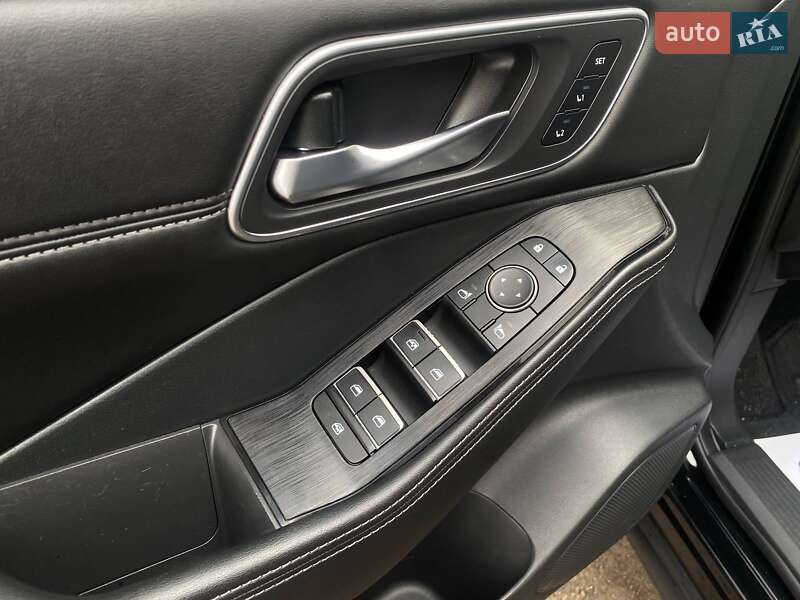 Позашляховик / Кросовер Nissan Rogue 2021 в Вінниці