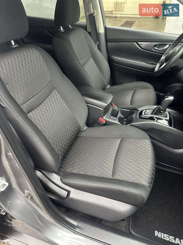 Внедорожник / Кроссовер Nissan Rogue 2018 в Новой Водолаге фото 14 Внедорожник / Кроссовер Nissan Rogue 2018 в Новой Водолаге