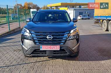 Внедорожник / Кроссовер Nissan Rogue 2024 в 