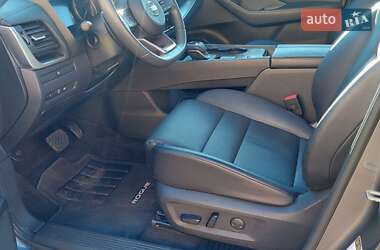 Внедорожник / Кроссовер Nissan Rogue 2024 в 