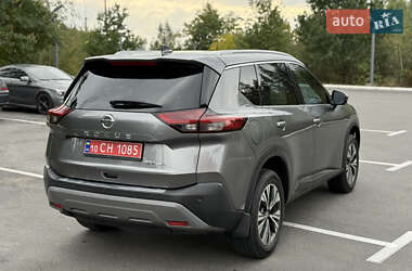 Внедорожник / Кроссовер Nissan Rogue 2021 в 