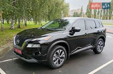 Позашляховик / Кросовер Nissan Rogue 2021 в Києві