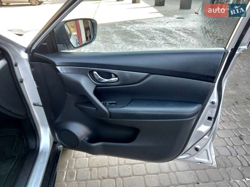 Позашляховик / Кросовер Nissan Rogue 2019 в Тернополі