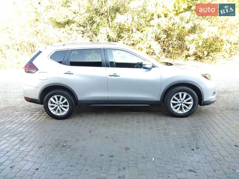 Позашляховик / Кросовер Nissan Rogue 2019 в Тернополі