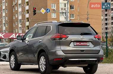 Внедорожник / Кроссовер Nissan Rogue 2020 в 