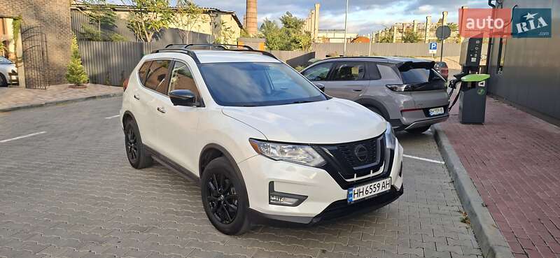 Внедорожник / Кроссовер Nissan Rogue 2018 в Одессе