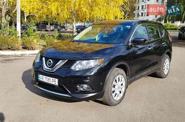 Позашляховик / Кросовер Nissan Rogue 2016 в Першотравенську