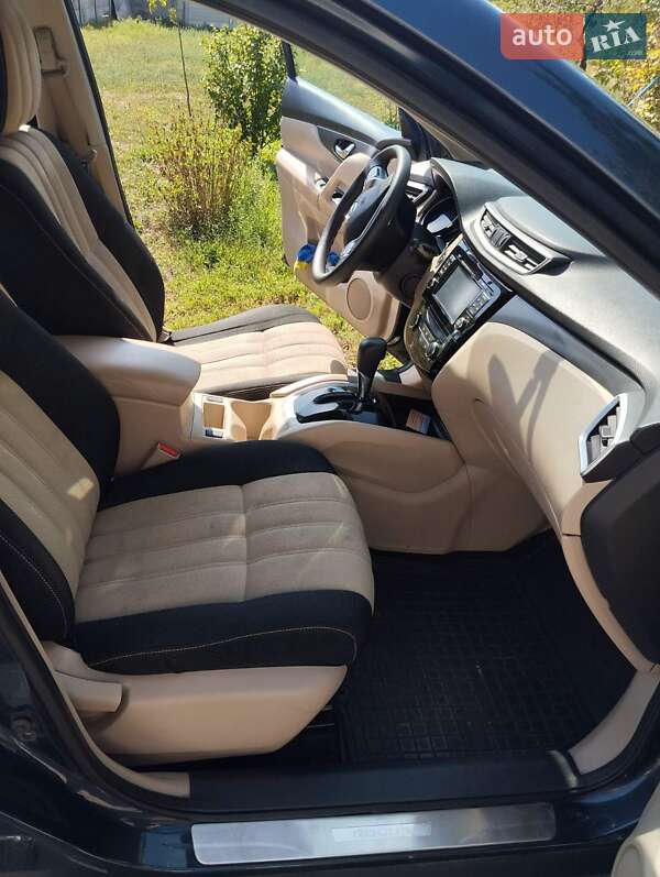 Внедорожник / Кроссовер Nissan Rogue 2016 в Днепре фото 5 Внедорожник / Кроссовер Nissan Rogue 2016 в Днепре