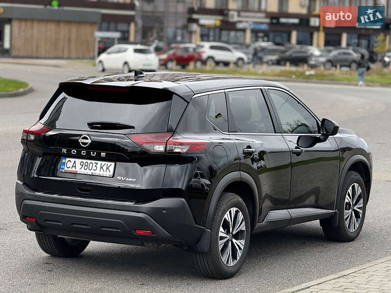 Позашляховик / Кросовер Nissan Rogue 2023 в Черкасах